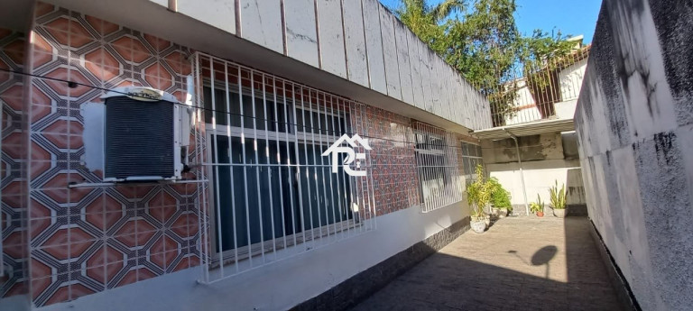 Imagem Casa com 2 Quartos à Venda, 160 m² em São Francisco - Niterói