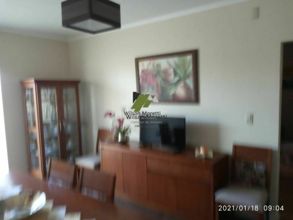 Imagem Casa com 3 Quartos à Venda, 202 m²