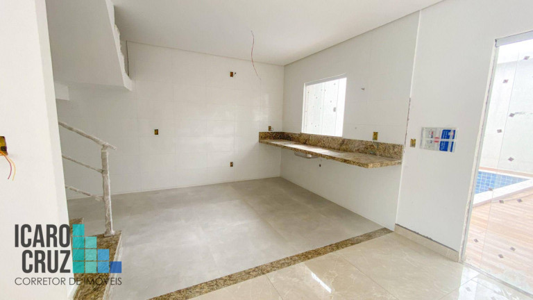 Casa com 4 Quartos à Venda, 175 m² em Pitangueiras - Lauro De Freitas