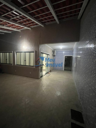 Imagem Casa com 3 Quartos à Venda, 280 m² em Samambaia Norte (samambaia) - Brasília Imagem Casa com 3 Quartos à Venda, 280 m² em Samambaia Norte (samambaia) - Brasília