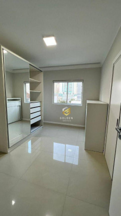 Imagem Apartamento com 3 Quartos à Venda, 122 m² em Centro - Balneário Camboriú Imagem Apartamento com 3 Quartos à Venda, 122 m² em Centro - Balneário Camboriú