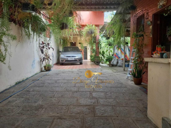 Imagem Casa com 4 Quartos à Venda, 550 m² em Tijuca - Teresópolis Imagem Casa com 4 Quartos à Venda, 550 m² em Tijuca - Teresópolis