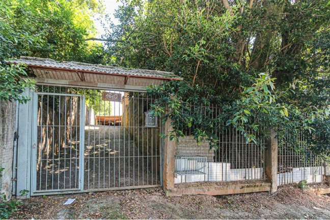 Imagem Imóvel com 3 Quartos à Venda, em Tristeza - Porto Alegre Imagem Imóvel com 3 Quartos à Venda, em Tristeza - Porto Alegre