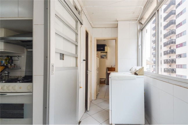 Imagem Apartamento com 3 Quartos à Venda, 145 m² em Itaim Bibi - São Paulo Imagem Apartamento com 3 Quartos à Venda, 145 m² em Itaim Bibi - São Paulo