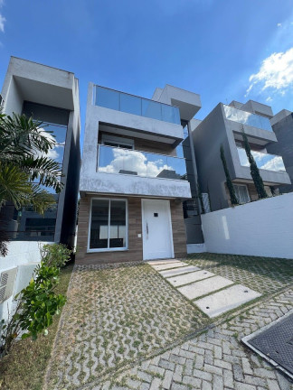 Casa com 2 Quartos à Venda, 155 m² em Granja Viana - Cotia