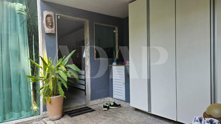 Imagem Casa com 3 Quartos à Venda, 400 m² em Vargem Pequena - Rio De Janeiro Imagem Casa com 3 Quartos à Venda, 400 m² em Vargem Pequena - Rio De Janeiro