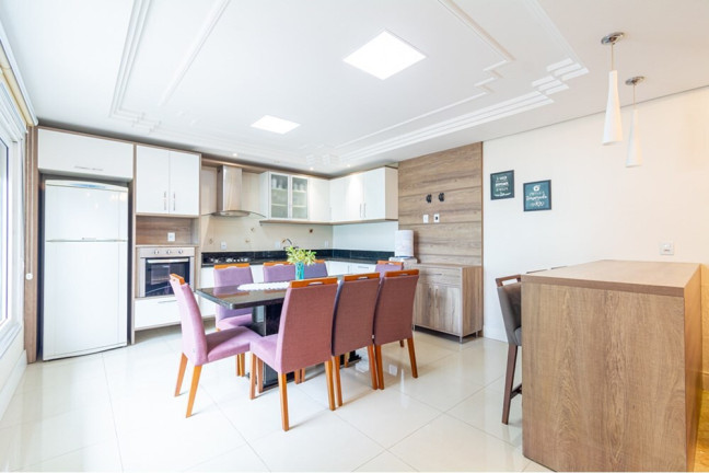 Imagem Casa com 3 Quartos à Venda, 228 m² em Niterói - Canoas Imagem Casa com 3 Quartos à Venda, 228 m² em Niterói - Canoas