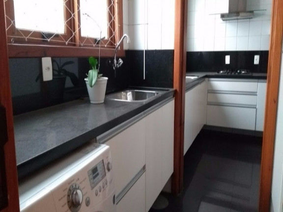 Imagem Apartamento com 3 Quartos à Venda, 95 m² em Moinhos De Vento - Porto Alegre Imagem Apartamento com 3 Quartos à Venda, 95 m² em Moinhos De Vento - Porto Alegre