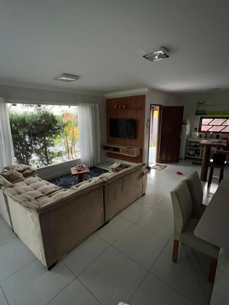 Imagem Casa com 4 Quartos à Venda, 320 m² em Vera Cruz Imagem Casa com 4 Quartos à Venda, 320 m² em Vera Cruz