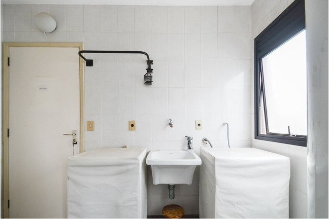 Imagem Imóvel com 4 Quartos à Venda, 160 m² em Vila Suzana - São Paulo Imagem Imóvel com 4 Quartos à Venda, 160 m² em Vila Suzana - São Paulo