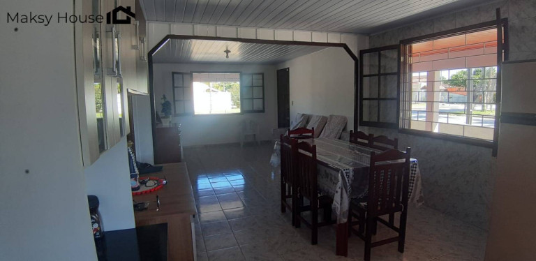 Imagem Casa com 2 Quartos à Venda, 210 m² em Guaratuba Imagem Casa com 2 Quartos à Venda, 210 m² em Guaratuba