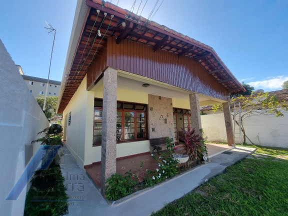 Imagem Casa com 3 Quartos à Venda, 168 m² em Centro - Ubatuba Imagem Casa com 3 Quartos à Venda, 168 m² em Centro - Ubatuba