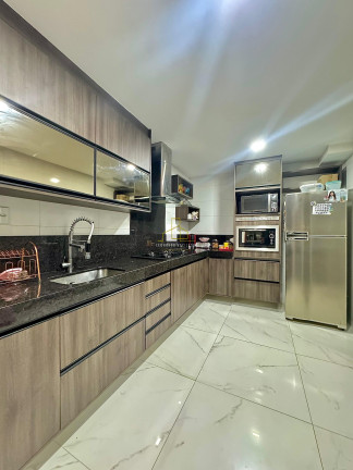 Imagem Casa com 3 Quartos à Venda, 300 m² em Porto Canoa - Serra
