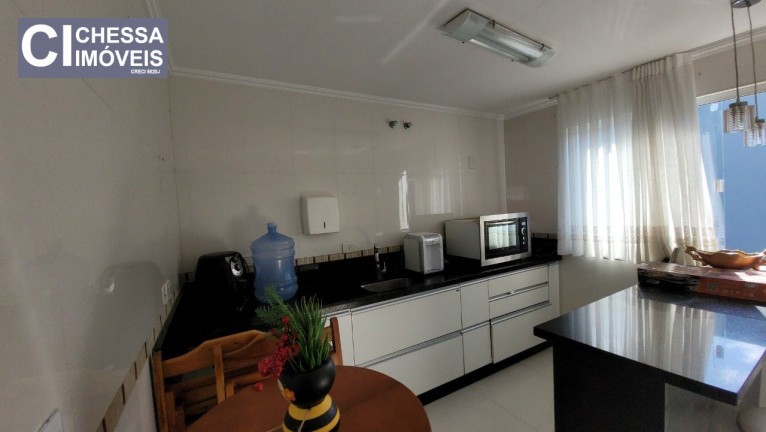 Imagem Casa com 4 Quartos à Venda, 400 m² em São João - Itajaí Imagem Casa com 4 Quartos à Venda, 400 m² em São João - Itajaí