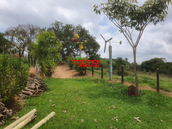 Imagem Imóvel com 2 Quartos à Venda, 190 m² em Zona Rural De São Lourenço - São Lourenço Imagem Imóvel com 2 Quartos à Venda, 190 m² em Zona Rural De São Lourenço - São Lourenço