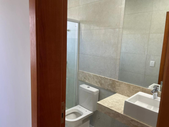 Imagem Casa com 3 Quartos à Venda, 375 m² em Jardim Itália - Cuiabá Imagem Casa com 3 Quartos à Venda, 375 m² em Jardim Itália - Cuiabá
