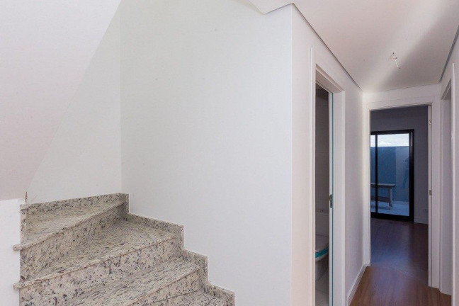 Imagem Sobrado com 4 Quartos à Venda, 164 m² em Abranches - Curitiba Imagem Sobrado com 4 Quartos à Venda, 164 m² em Abranches - Curitiba
