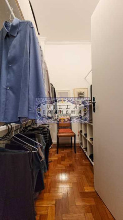 Imagem Apartamento com 3 Quartos à Venda, 200 m² em Copacabana - Rio De Janeiro Imagem Apartamento com 3 Quartos à Venda, 200 m² em Copacabana - Rio De Janeiro