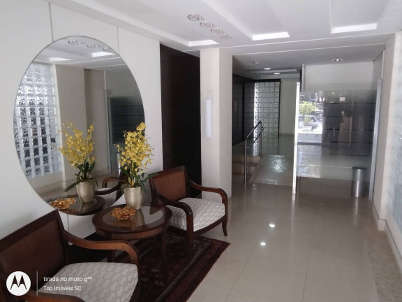 Imagem Apartamento com 3 Quartos à Venda, 143 m² em Centro - Florianópolis Imagem Apartamento com 3 Quartos à Venda, 143 m² em Centro - Florianópolis