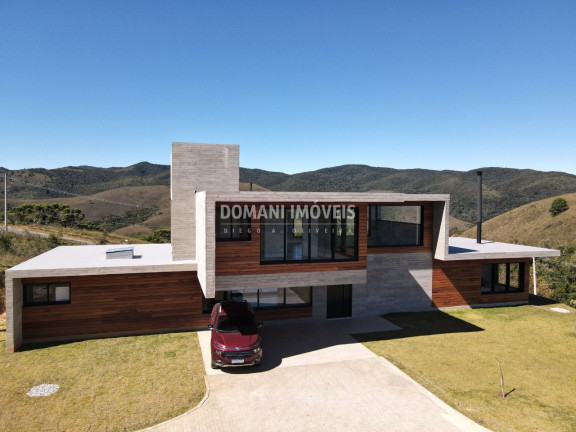 Imagem Casa com 4 Quartos à Venda, 422 m² em Região De Descansópolis - Campos Do Jordão Imagem Casa com 4 Quartos à Venda, 422 m² em Região De Descansópolis - Campos Do Jordão