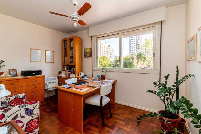 Imagem Apartamento com 2 Quartos à Venda, 84 m² em Menino Deus - Porto Alegre Imagem Apartamento com 2 Quartos à Venda, 84 m² em Menino Deus - Porto Alegre