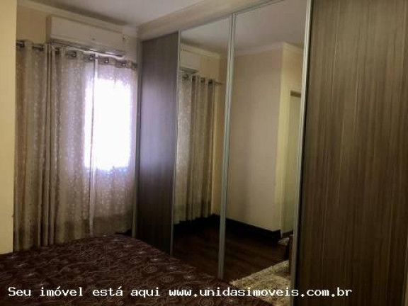 Imagem Casa com 3 Quartos à Venda, 120 m² em Jardim Sabará - São Paulo Imagem Casa com 3 Quartos à Venda, 120 m² em Jardim Sabará - São Paulo