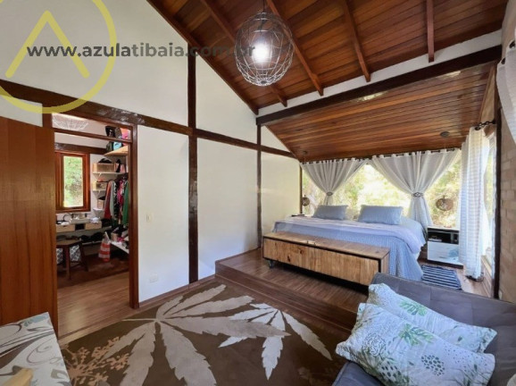 Imagem Casa com 3 Quartos à Venda, 241 m² em Parque Petrópolis - Mairiporã Imagem Casa com 3 Quartos à Venda, 241 m² em Parque Petrópolis - Mairiporã
