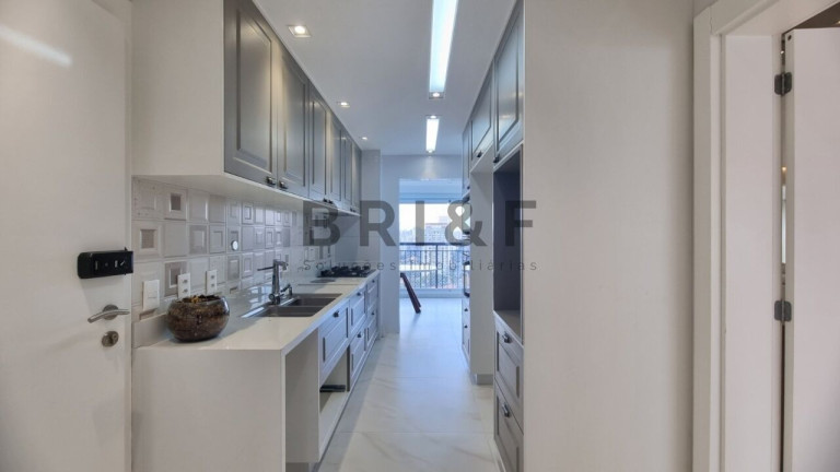 Imagem Apartamento com 3 Quartos à Venda, 213 m² em Brooklin - São Paulo Imagem Apartamento com 3 Quartos à Venda, 213 m² em Brooklin - São Paulo