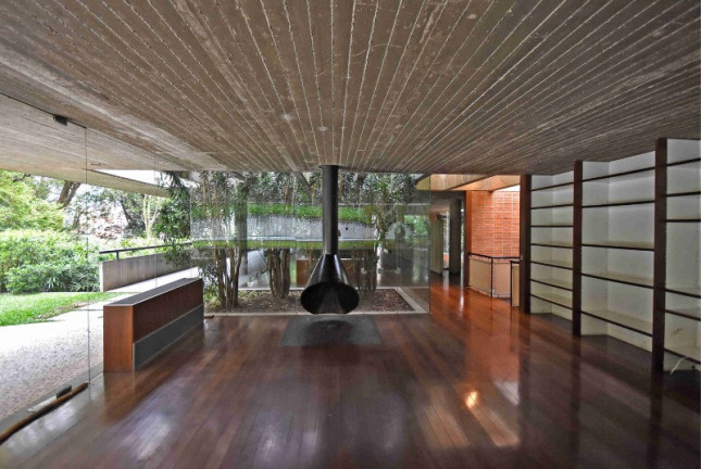 Imagem Casa com 3 Quartos à Venda, 976 m² em Cidade Jardim - São Paulo Imagem Casa com 3 Quartos à Venda, 976 m² em Cidade Jardim - São Paulo