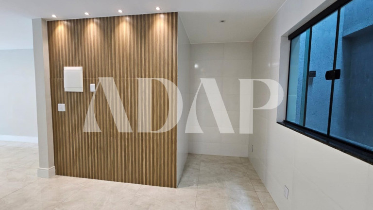 Imagem Casa com 3 Quartos para Alugar, 160 m² em Vargem Grande - Rio De Janeiro