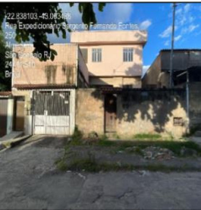 Casa com 3 Quartos à Venda, 360 m² em Coelho - Sao Goncalo