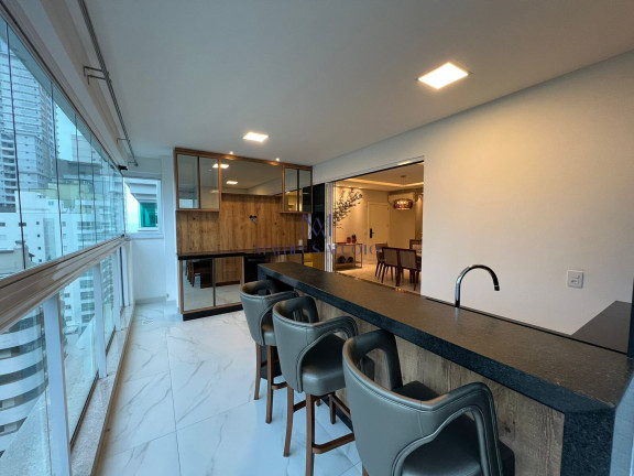 Imagem Apartamento com 3 Quartos à Venda, 165 m² em Meia Praia - Itapema