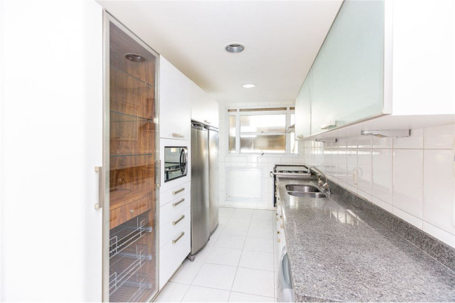 Imagem Apartamento com 3 Quartos à Venda, 181 m² em Moema - São Paulo Imagem Apartamento com 3 Quartos à Venda, 181 m² em Moema - São Paulo