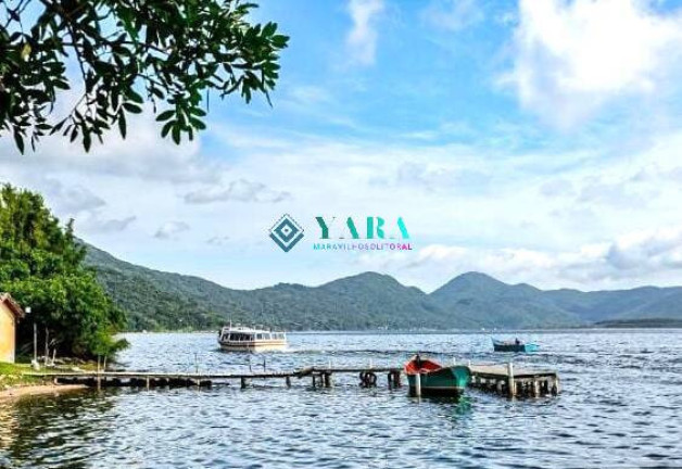Imagem Casa com 3 Quartos à Venda, 2.000 m² em Lagoa Da Conceição - Florianópolis