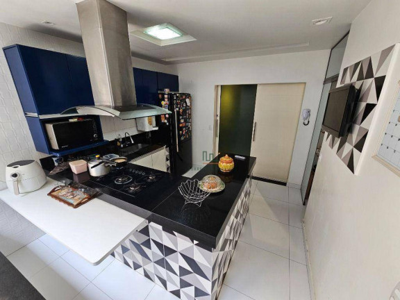 Imagem Casa com 5 Quartos à Venda, 414 m² em São Francisco - Niterói Imagem Casa com 5 Quartos à Venda, 414 m² em São Francisco - Niterói