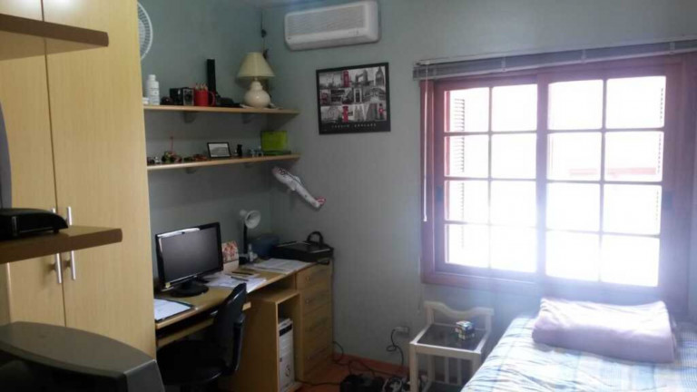 Imagem Imóvel com 3 Quartos à Venda, em Glória - Porto Alegre Imagem Imóvel com 3 Quartos à Venda, em Glória - Porto Alegre