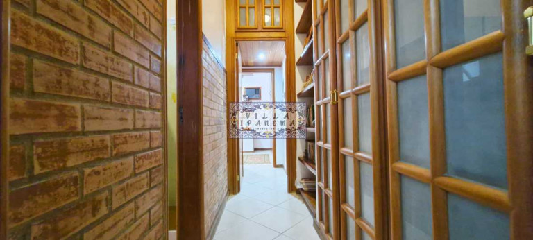 Imagem Imóvel com 5 Quartos à Venda, 525 m² em São Francisco - Niterói Imagem Imóvel com 5 Quartos à Venda, 525 m² em São Francisco - Niterói