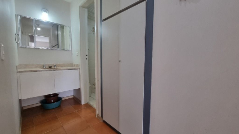 Imagem Apartamento com 1 Quarto à Venda, 45 m² em Pitangueiras - Guarujá Imagem Apartamento com 1 Quarto à Venda, 45 m² em Pitangueiras - Guarujá