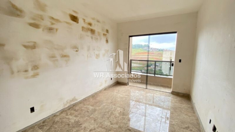 Imagem Apartamento com 3 Quartos à Venda, 160 m² Imagem Apartamento com 3 Quartos à Venda, 160 m²