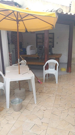 Imagem Casa com 4 Quartos à Venda, em Rio Tavares - Florianópolis Imagem Casa com 4 Quartos à Venda, em Rio Tavares - Florianópolis