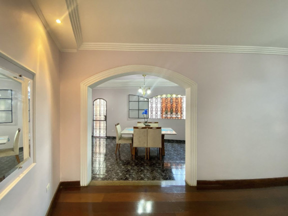 Imagem Casa com 3 Quartos à Venda, 182 m² em Vila Industrial - São José Dos Campos
