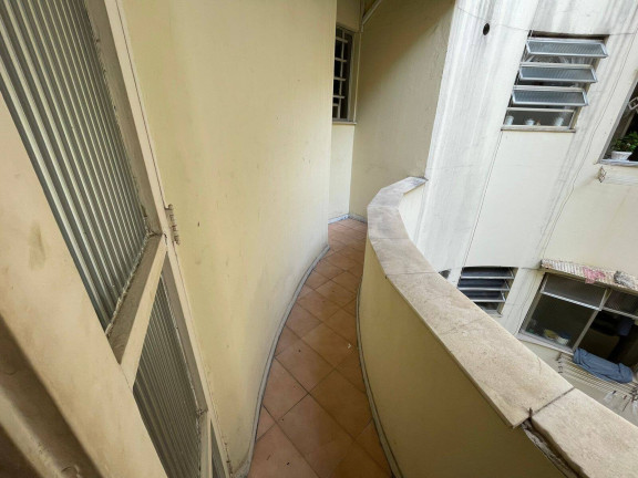 Imagem Apartamento com 1 Quarto à Venda, 40 m² em Catete - Rio De Janeiro Imagem Apartamento com 1 Quarto à Venda, 40 m² em Catete - Rio De Janeiro