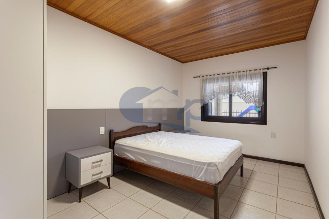 Imagem Casa com 4 Quartos à Venda, 335 m² em Paraíso (distrito) - Torres Imagem Casa com 4 Quartos à Venda, 335 m² em Paraíso (distrito) - Torres