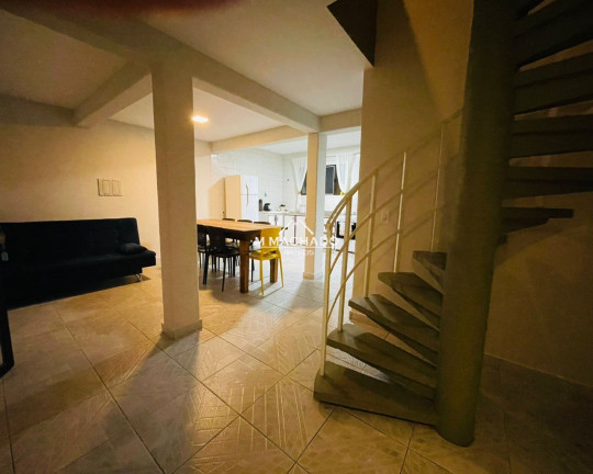 Imagem Sobrado com 3 Quartos para Temporada, 90 m² em Balneário Itapuã - Pontal Do Paraná