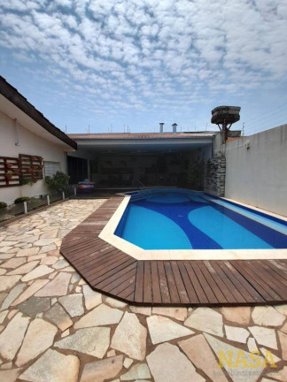 Imagem Casa com 4 Quartos à Venda, em Jd California - Cuiabá Imagem Casa com 4 Quartos à Venda, em Jd California - Cuiabá
