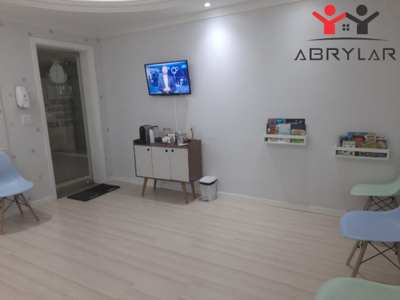 Imóvel com 3 Quartos para Alugar, 75 m² em Vila Virgínia - Jundiaí