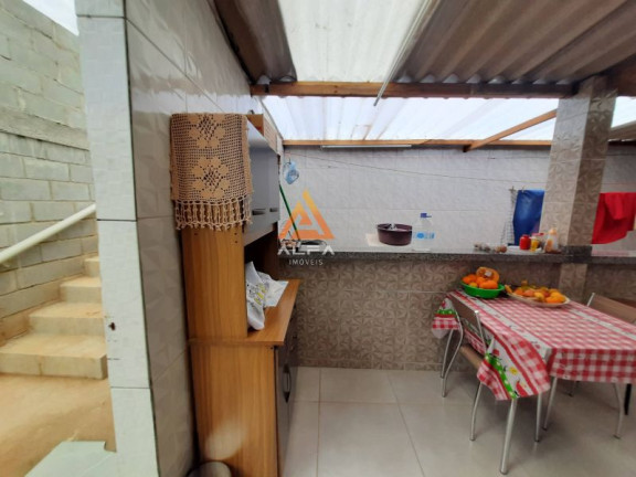 Imagem Casa com 2 Quartos à Venda, 56 m² Imagem Casa com 2 Quartos à Venda, 56 m²