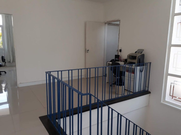 Imagem Casa com 4 Quartos à Venda,  em Menino Deus - Porto Alegre