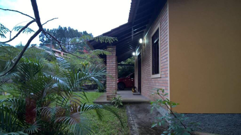Imagem Imóvel com 2 Quartos à Venda, 1.800 m²