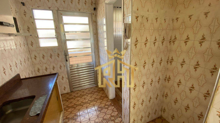 Imagem Kitnet com 1 Quarto à Venda, 25 m² em Boqueirão - Praia Grande Imagem Kitnet com 1 Quarto à Venda, 25 m² em Boqueirão - Praia Grande